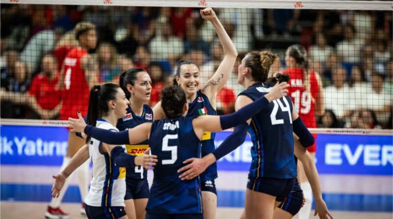 Pallavolo VNL femminile – L’Italia di Velasco ammutolisce gli 11mila di Antalya, Turchia battuta Parigi molto più vicina