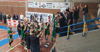 Pallavolo Play off BM – Raffaele & Arpaia Lamezia Terme tie break fatale: Galatone vince 3–2