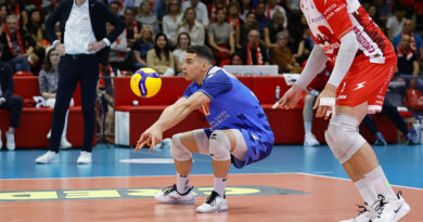Pallavolo SL Play off – Scanferla: “Ci tenevo, per i tifosi, dopo questi sei anni. Sono state fatte delle scelte, più o meno condivisibili, qua ho un pezzo di cuore””