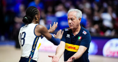 Pallavolo VNL femminile – Velasco: “Una esperienza molto buona, la squadra sta crescendo, alcune giovani stanno crescendo”