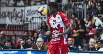 Pallavolo Mercato – Moussé Gueye torna ad indossare la maglia del Barkom Każany