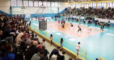 Pallavolo B maschile – I Diavoli Rosa iniziano un nuovo ciclo dalla serie cadetta