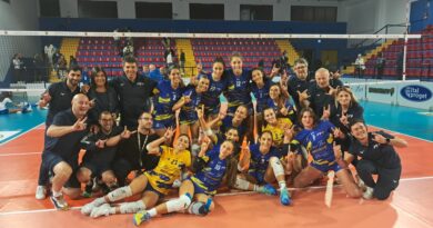 Pallavolo B2F GirL – Al tie-break la Franco Tigano Palmi trova due punti insperati contro Acicastello