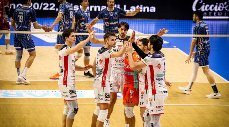 Pallavolo SL – Dragan Stankovic sprona Grottazzolina prima della sfida con la sua Modena