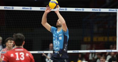Pallavolo SL – Trento (con l’ex Sbertoli MVP)  vince con un perentorio 3-0 su un’Allianz deludente anche per la giornata no di Reggers