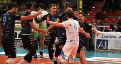 Pallavolo A2M – Abba Pineto ruggisce in trasferta: Cantù cade sotto i colpi di Di Silvestre e compagni