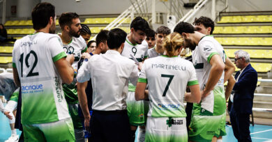 Pallavolo A2M – Cantù, coach Zingoni: “Pensiamo troppo alla palla precedente, non ce lo possiamo permettere, mai”