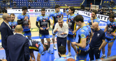 Pallavolo SL – Ortenzi: “Dobbiamo riuscire in questa sfida: riuscire a goderci dove siamo e accendere la scintilla per prenderci qualcosa di buono”