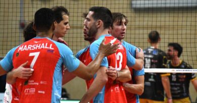 Pallavolo A2M – Sviluppo Sud Catania a Cantù: la fatica si scontra con la fame di punti in Lombardia