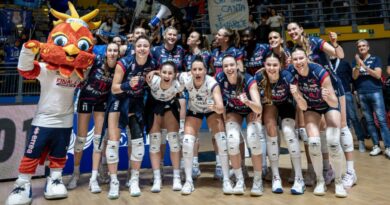 Pallavolo A1F – Si ferma ad 8 la serie di successi di Vallefoglia, Chieri la supera 3-0 e continua la sua strada