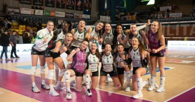 Pallavolo A1F – Vallefoglia, la vittoria n.8 consecutiva arriva dopo una grande rimonta