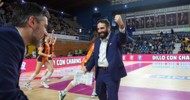 Pallavolo A1F – La felicità e l’orgoglio di coach Lionetti, capitan Bresciani e Asia Bonelli dopo la vittoria a Bergamo che vale la salvezza