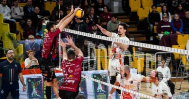 Pallavolo A3M Gir Blu – Alla Domotek Reggio Calabria, sono serviti 5 set per battere Terni
