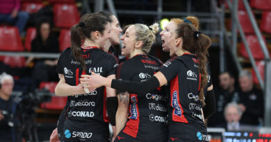 Pallavolo A1F – Perugia, Micoli: “Una vittoria per cui va tutto il merito alle ragazze, c’è però anche rammarico” e Fiesoli: “Finalmente è arrivata una gioia”