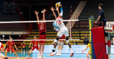 Pallavolo A2M – La Consar Ravenna vince in Sicilia. Pioggia al “PalaCatania”: provocatorio reclamo della la Sviluppo Sud