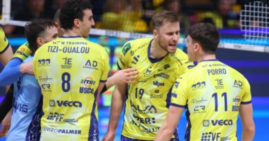 Pallavolo SL Scudetto – Spettacolare gara1 tra Modena e Piacenza: vittoria dei gialli con una grande rimonta