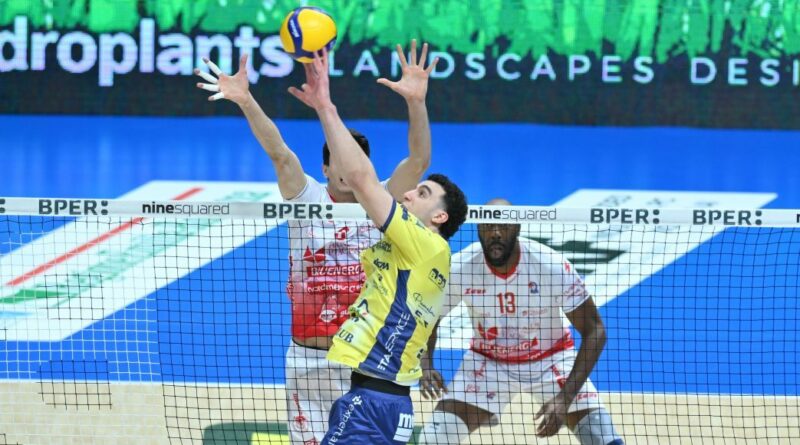 Pallavolo SL Scudetto – Il derby della Via Emilia al capitolo finale: Modena e Piacenza si giocano la semifinale