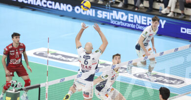 Pallavolo SL – Bristot, Mendez e Sbertoli: “Questo è il massimo che in queste condizioni siamo riusciti a mettere in campo, e va onorato. Purtroppo non è bastato”