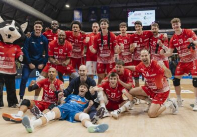 Pallavolo SL Scudetto – Piacenza restituisce il “favore” a Modena, vince in rimonta 3-2 e riporta la serie in equilibrio