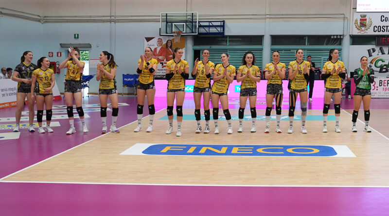 Pallavolo A2F – Dalila Modestino e Beatrice Parrocchiale dopo Costa Volpino – Brescia 0-3