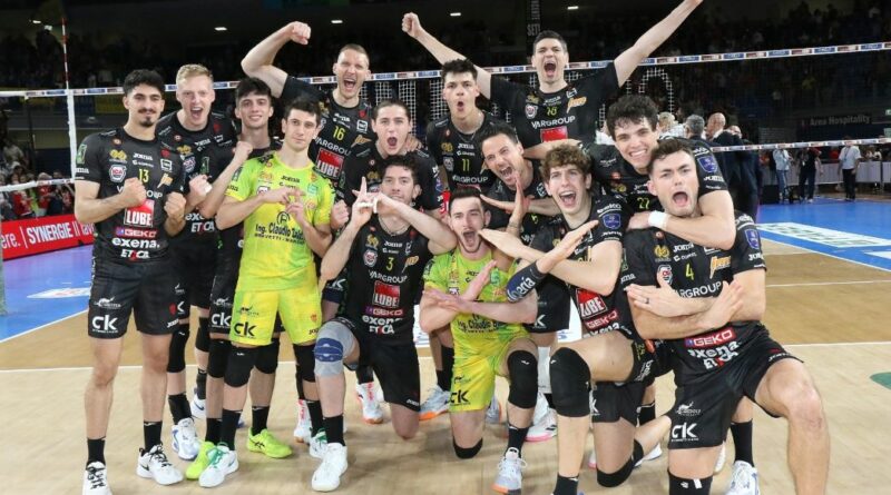 Pallavolo SL Scudetto – Civitanova domina gara4 elimina Verona e conquista l’11ma finale scudetto della sua storia