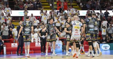 Pallavolo SL Scudetto – Perugia soffre solo il primo set, poi domina Piacenza e raggiunge la finale per il tricolore