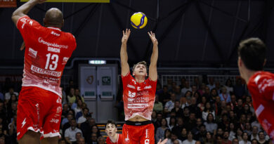 Pallavolo SL – Paolo Porro: “Non so se riusciremo a recuperare qualcuno per domenica, ma ce la stiamo mettendo tutta, con tanto cuore e sacrificio”