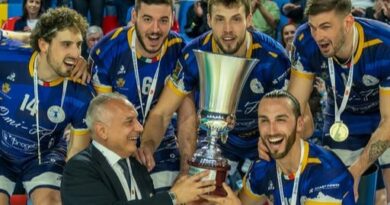 Pallavolo A2M – Gli obiettivi ambiziosi di Pino Carbone: “Programmare i prossimi anni per puntare alla SuperLega ed avere un Palasport da 5000 spettatori”