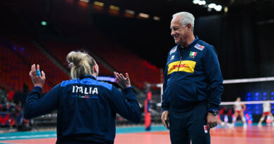 Pallavolo EuroVolleyW2026 – Velasco: “Molto bene, soprattutto dal punto di vista della mentalità. Sono tutte pronte, con voglia di giocare”