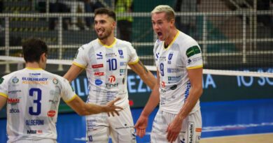 Pallavolo SL – Esordio da sogno al Pala Crisafulli: Tinet Prata piega la Vero Volley Monza 3-1