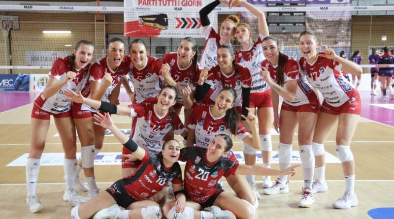 Pallavolo A2F – Le Black Angels concedono il bis: bella vittoria in casa di Altino (3-0)